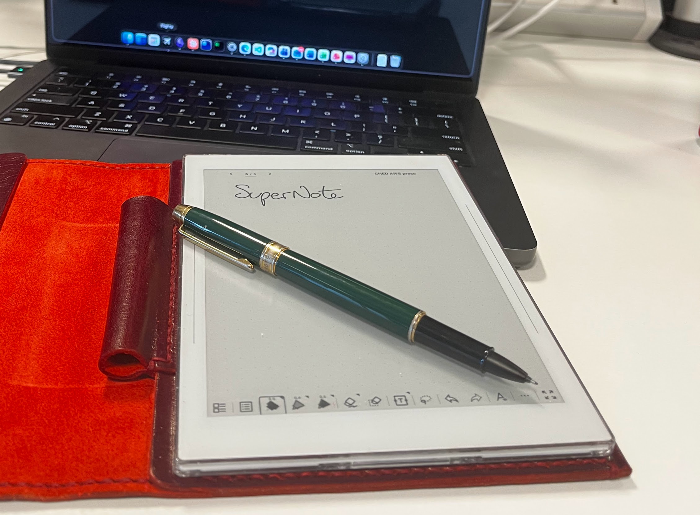 Built in the Gaps - part 3- The Remarkable experiment — handwriting my way back to thinking